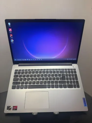 Notebook lenovo ideapad - Ryzen 5- 8GB Ram - SSD 256GB Nvme - Radeon Dedicada-2GB- 15P