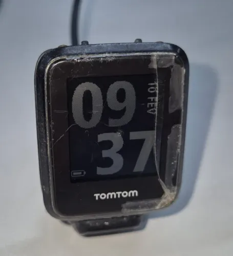 Relógio GPS TomTom Runner 2 Cardio - Para Retirada de Peças / Sucata + Carregador
