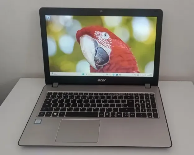 Notebook Acer aspire f5 i5 7 ger. ssd 240gbs ram 8gbs