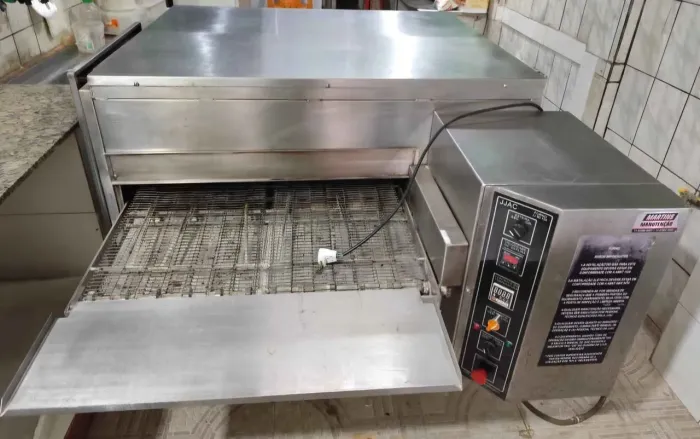 Forno esteira gás jjac 80/104 esteira dupla ano 2023