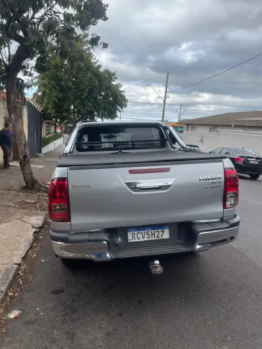 Toyota Hilux CD SRX 4X4 2.8 TDI 16V Diesel Aut. 2020