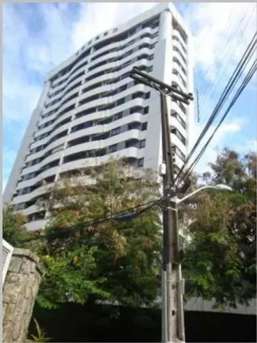 Apartamento no bairro do Monteiro com 4 quartos