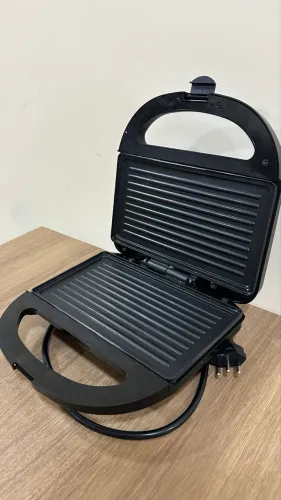 Sanduicheira Elétrica Cadence Toast & Grill, Preta, 750W, 220V, SAN260