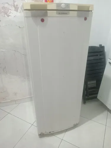 Geladeira usada