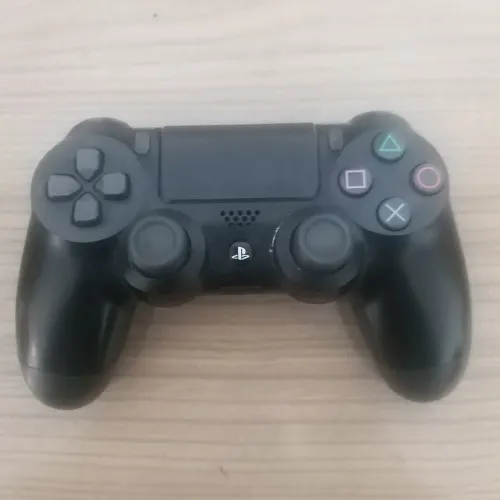 Controle PS4 USADO