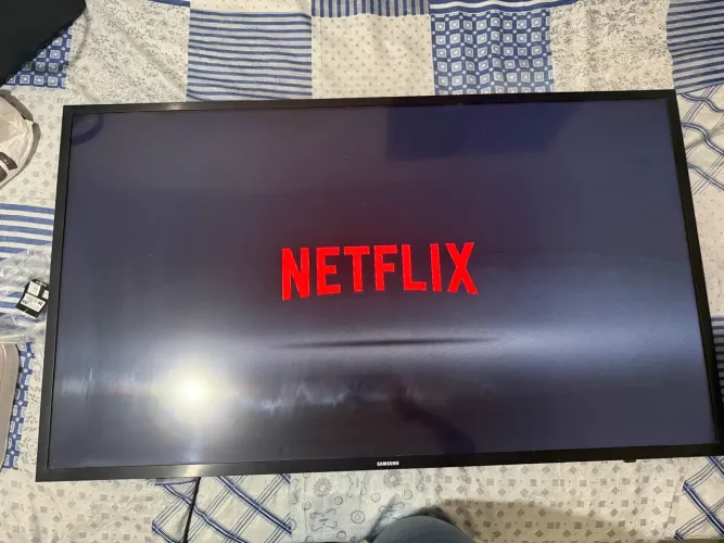 TV Samsung smart 43? FULL HD