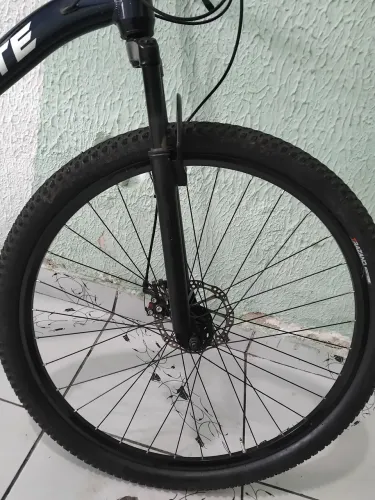 par de aro 29 em raiado com cubo
