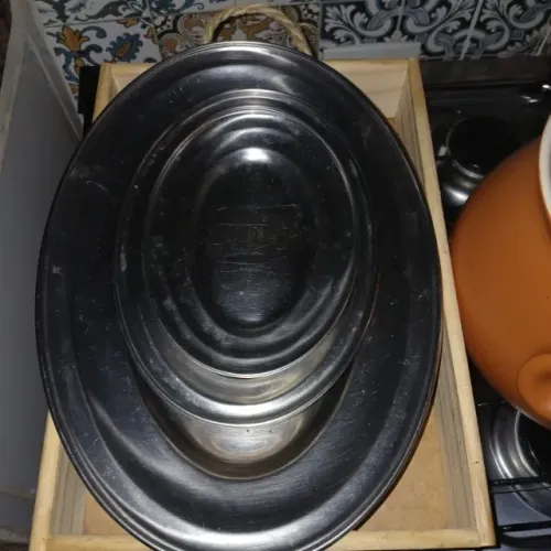 prateleiras 4 inox e duas de bali muito utilizadas em decoração