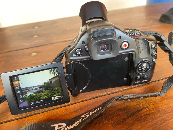 Camera Canon PowerShot SX30 IS