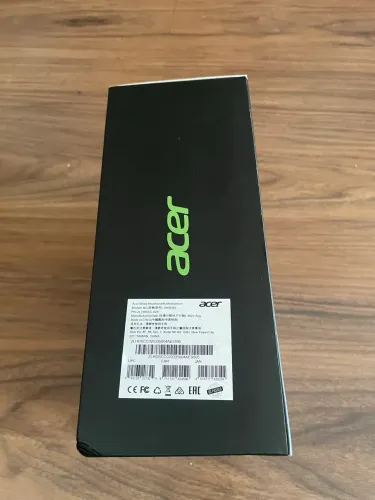 Fones de ouvido ACER OHW 303 sem uso