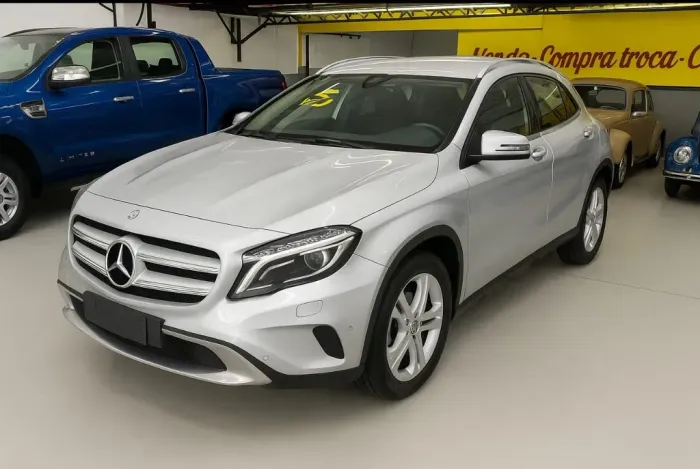 Mercedes-Benz GLA 200 Vision 1.6/1.6 TB 16V Flex Aut. 2015