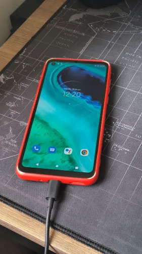 Moto G8 (2020) Android 11 Bom estado (Leia Descrição)