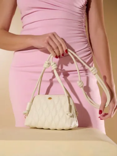 Bolsa Pequena Luiza Barcelos Couro Matelassê Off-White - Nova!