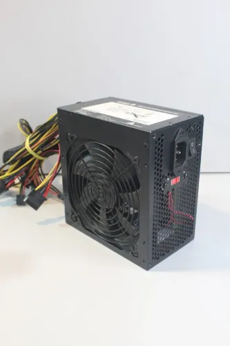 Fonte Wise 600W