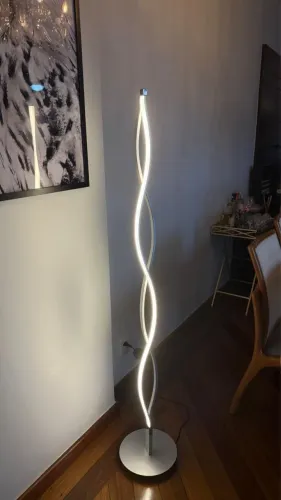 Abajour , torre de iluminação decorativa de luxo à venda