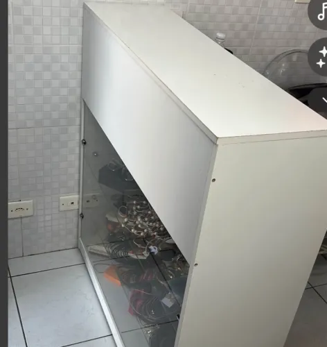 Balcão caixa com vitrine