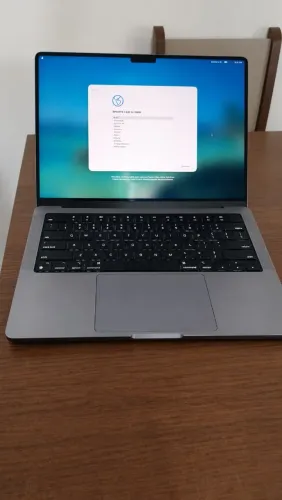 Macbook Pro 14 Inch /M1/16gb/SSD 512GB/ USADO EM EXCELENTE ESTADO