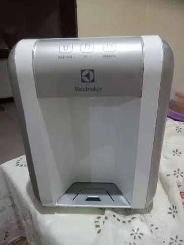 Purificador Água Electrolux Semi-novo 127-220 V