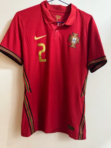 Camisa Portugal de jogo 2020