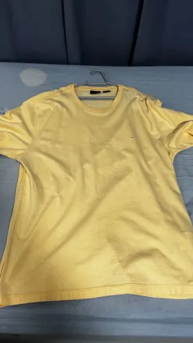 Roupas da Aramis