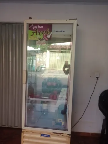 Freezer horizontal e Refrigerador vertical mercearia