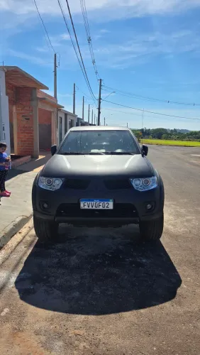 Mitsubishi L200 Triton HPE 3.5 CD V6 24V Flex Aut. 2013