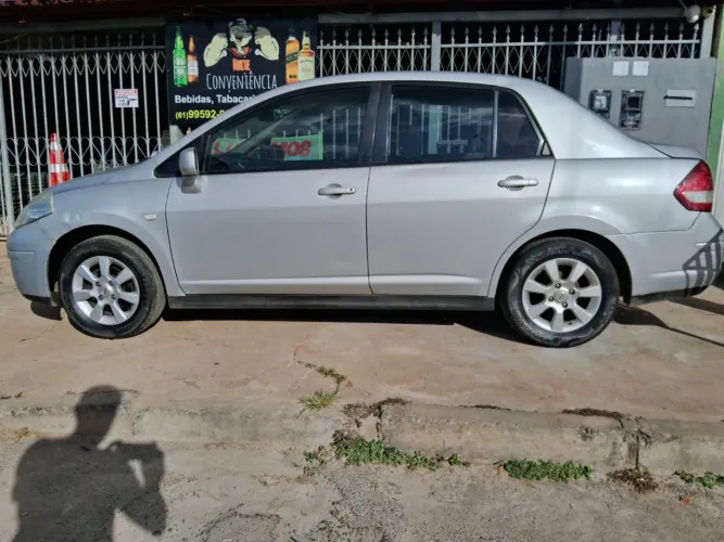 Nissan Tiida Sedan 1.8 16V Flex Fuel 4P 2013