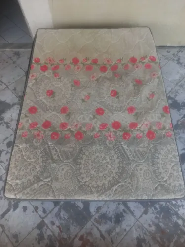 Cama Gazin Unibox de Casal Semi Nova