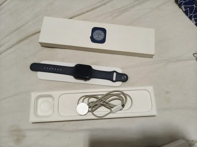 Relógio Apple Watch Series 8 (GPS)