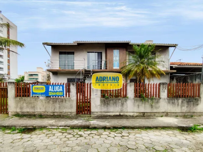 Casa com 3 dormitórios para alugar, 60 m² por R$ 2.800,00/mês - Areias - São José/SC