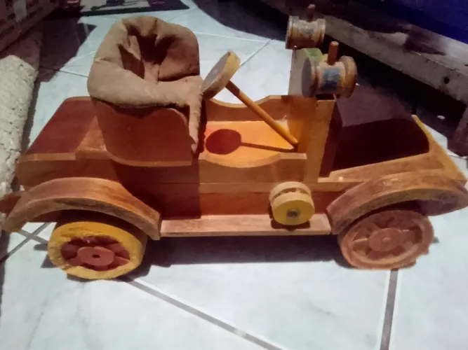 CARRINHO DE MADEIRA ARTESANAL MODELO 1911 VINTAGE