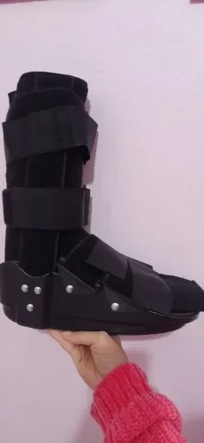 BOTA ORTOPÉDICA TAMANHO M Pouco Uso