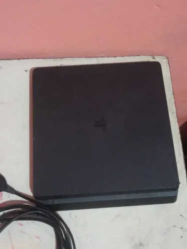 PS4 slim