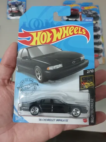 Chevrolet Impala SS Hot Wheels 96