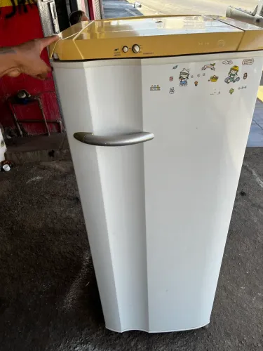 Geladeira Electrolux