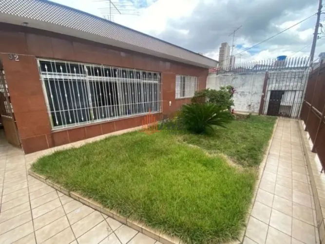 Casa Residencial 253m² com 2 quartos para Locação no Carrão