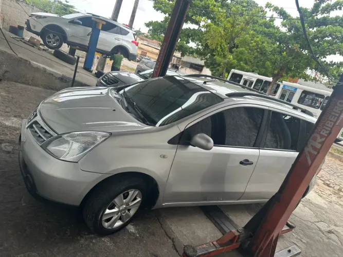 Nissan Livina S 1.6 16V Flex Fuel Mec. 2011