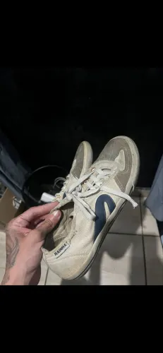 Tênis Rainha futsal barato pra hoje