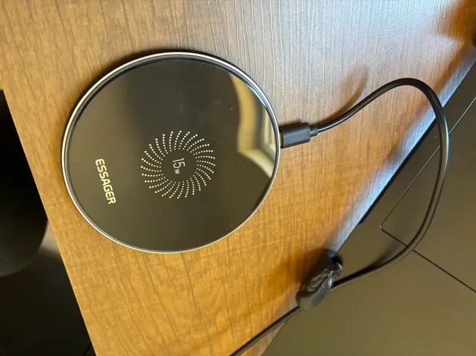 Carregador por indução 15w Essager