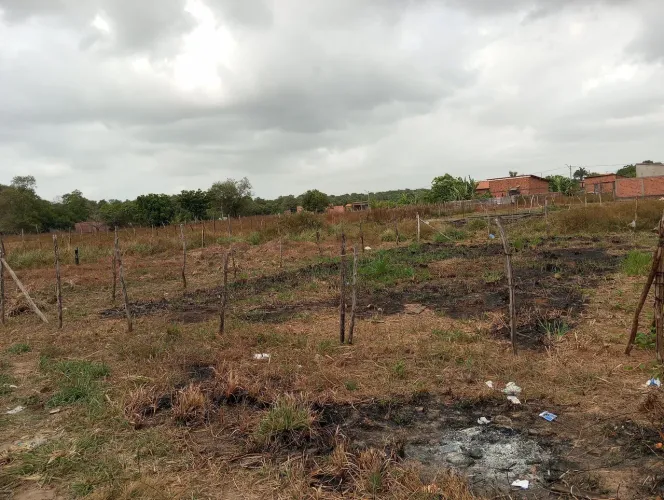 Terreno na vila Embratel / Aquiles 18 mil