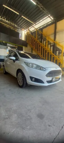 Ford Fiesta Tit.plus 1.0 12V Ecoboost Aut. 5P 2017