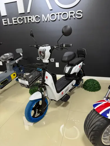 Scooter elétrica Vix Branca 1000w