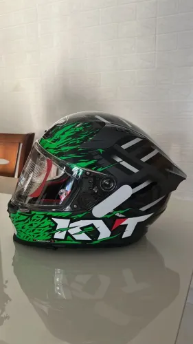 Capacete Kyt Striker 2 Verde