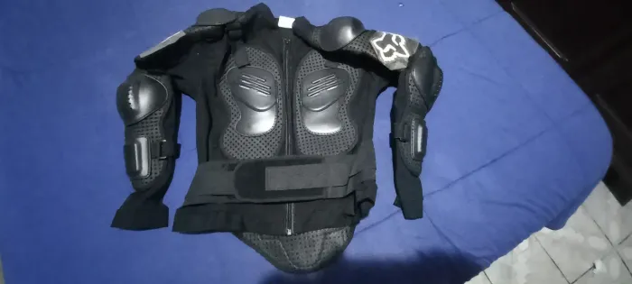 Colete de proteção para motociclista 