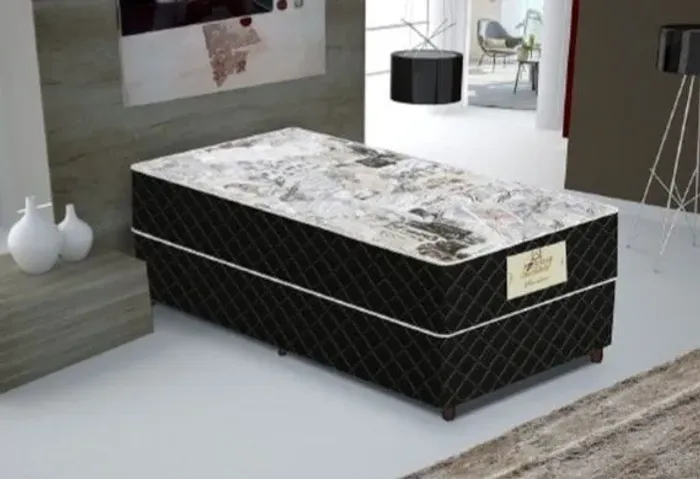 CAMA BOX SOLTEIRO  COM COLCHAO DE MOLAS ENSACADAS NA COR MARROM