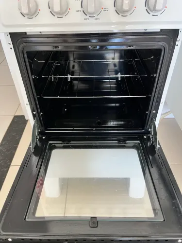Vendo fogão com apenas 4 meses de uso