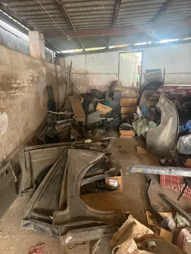 Latarias automóveis 