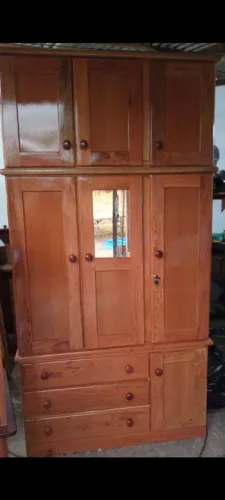 Guarda roupa de angelim
