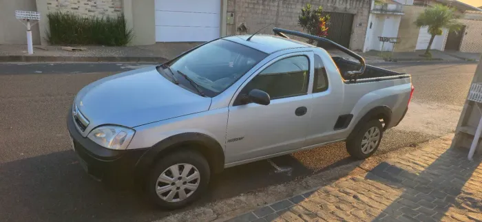 Chevrolet Montana 1.4 8V Conquest Econoflex 2P 2010