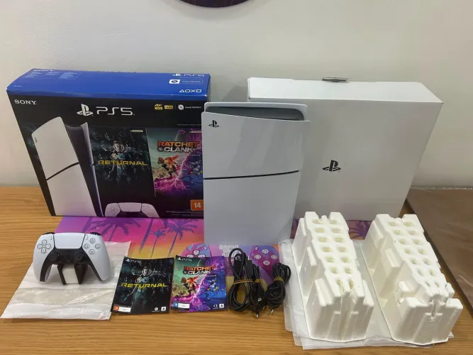 PS5 SLIM DIGITAL SUPER NOVO COMPLETO